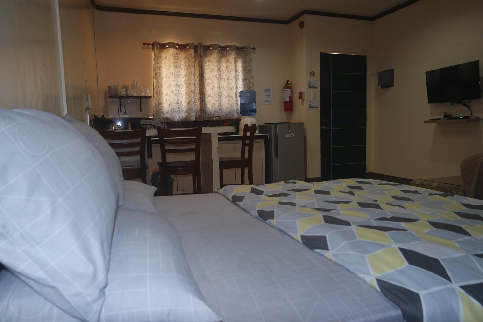 Yoo C Apartment Dumaguete City Kültér fotó